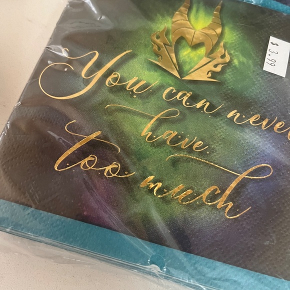 DISNEY VILLAN PARTY SUPPLIES NEW - Picture 3 of 4